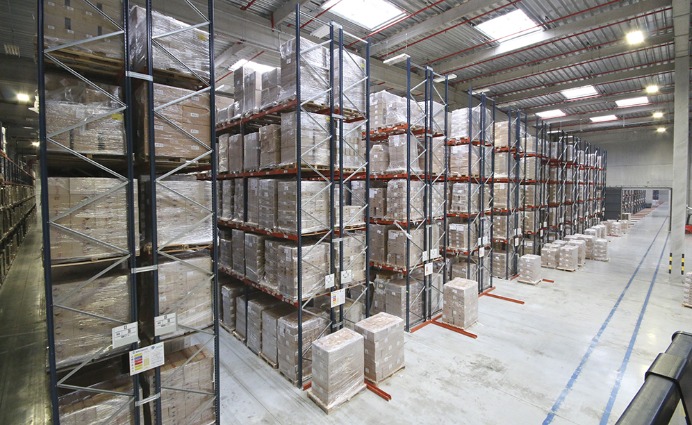 El almacén de SAGA está capacitado para almacenar más de 42.000 palets